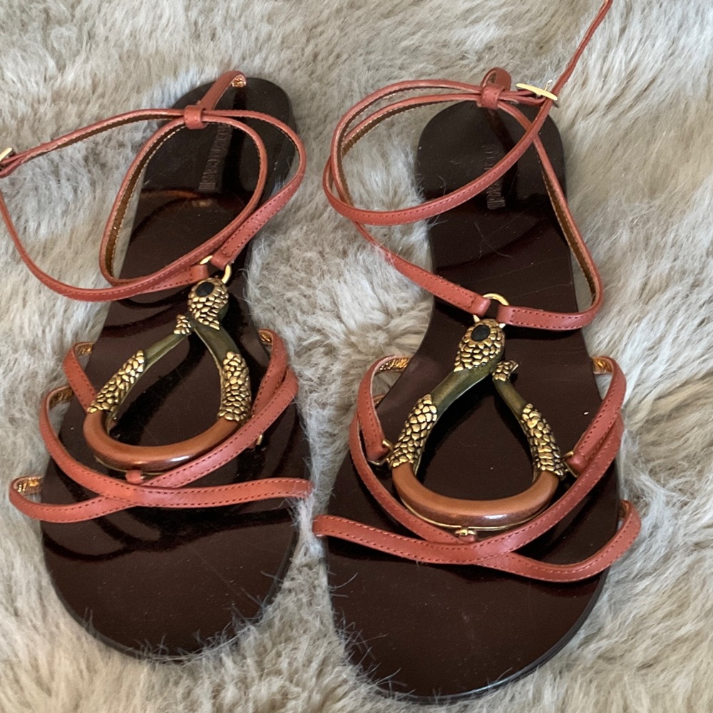 NEW ROBERTO CAVALLI SNAKE FLAT STRAPPY SANDALS.  EU 39 8.5